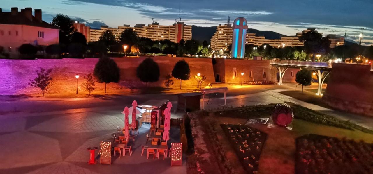 Alba Iulia - Apartament In Inima Transilvaniei Esterno foto